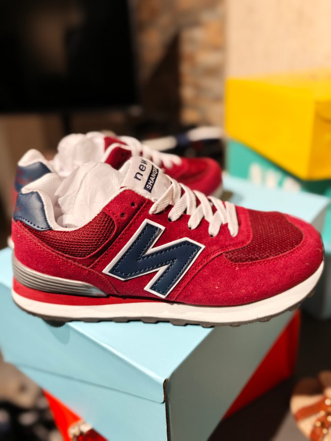 Sneaker in Boxes 